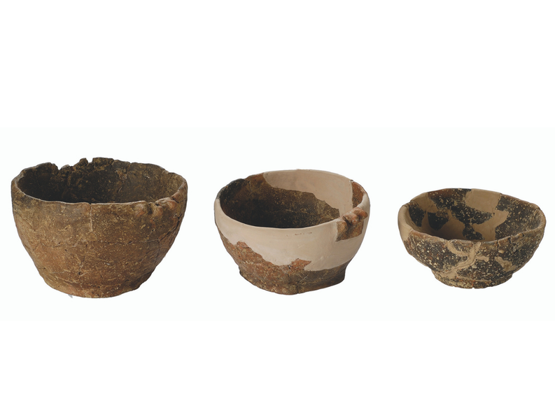 Scodelle troncoconiche trovate in tre sepolture. Fiorano Modenese. IV – III millennio a.C.